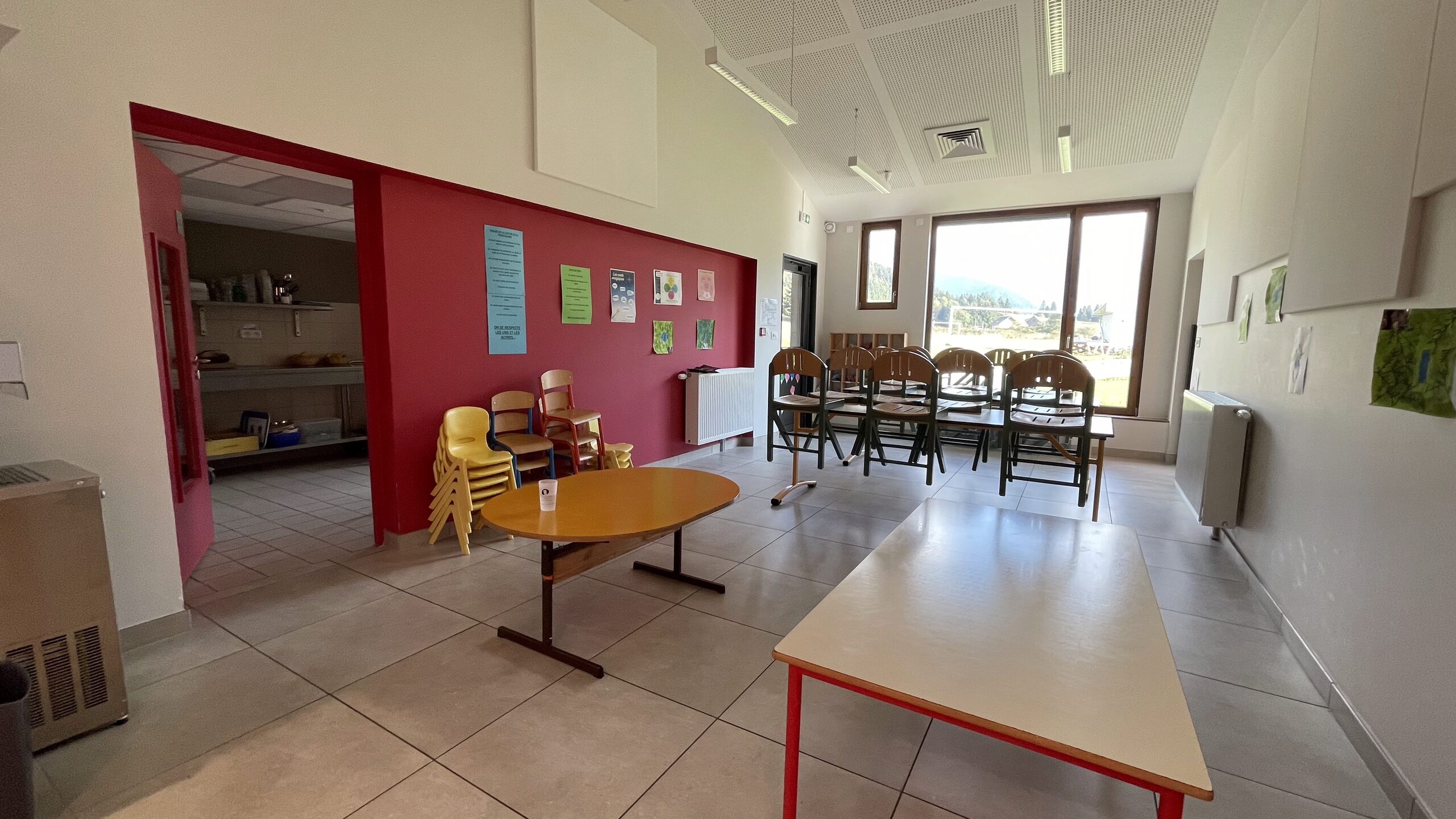 La cantine